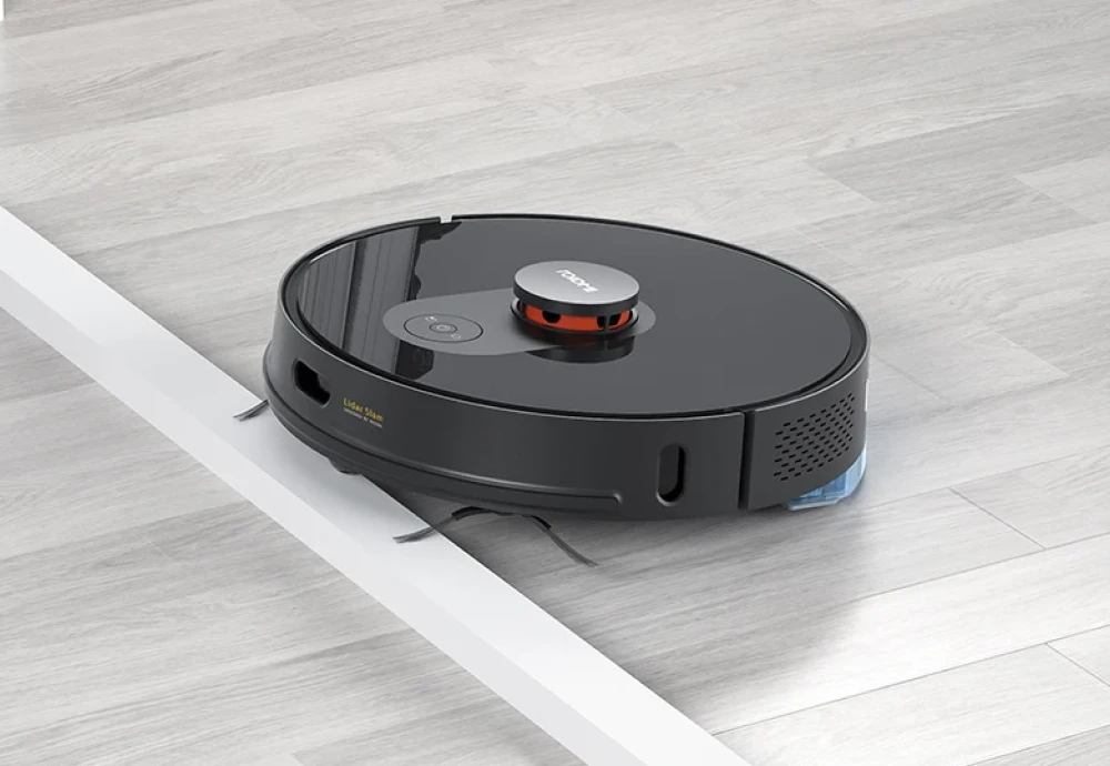 big robot vacuum cleaner